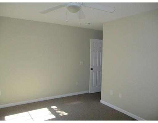 93 Stuart St, Springfield, MA 01119 photo 15