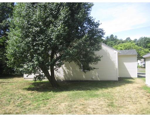 93 Stuart St, Springfield, MA 01119 photo 2