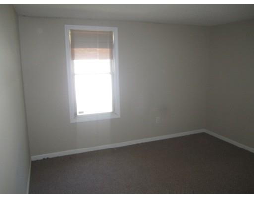 93 Stuart St, Springfield, MA 01119 photo 14