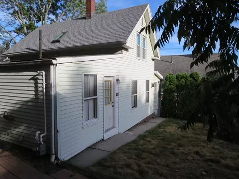 56 Eastern Ave # R, Gloucester, MA 01930 photo 3