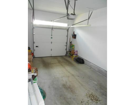 114 Maple St #A, Easthampton, MA 01027 photo 15
