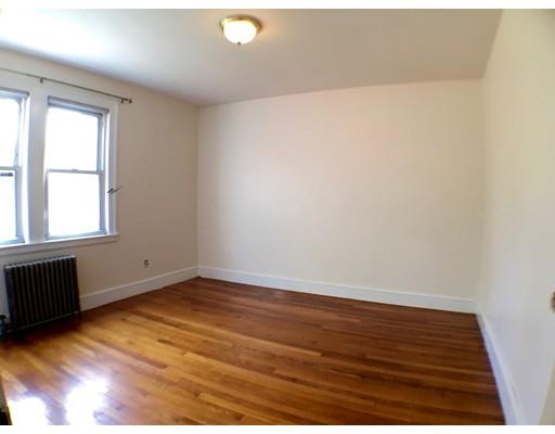 112 Randall St, Worcester, MA 01606 photo 11