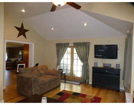 5 Northgate Cir, Worcester, MA 01606 photo 11