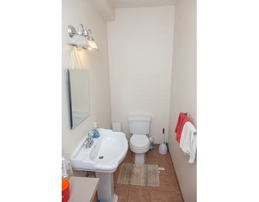 32 Summit Ave, Everett, MA 02149 photo 11