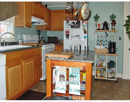 49 Norman St, Fall River, MA 02720 photo 8