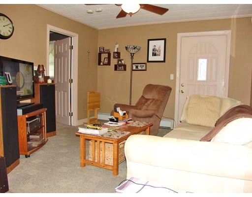 49 Norman St, Fall River, MA 02720 photo 6