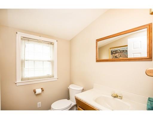 19 Milton Rd, Danvers, MA 01923 photo 10