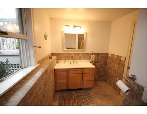 43 Bennett St, Gloucester, MA 01930 photo 12