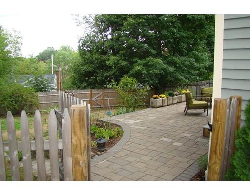 74 Mount Vernon St, Reading, MA 01867 photo 5
