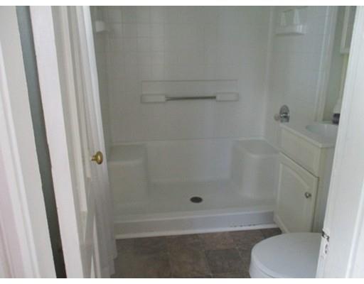9 Kosta St, Worcester, MA 01607 photo 7