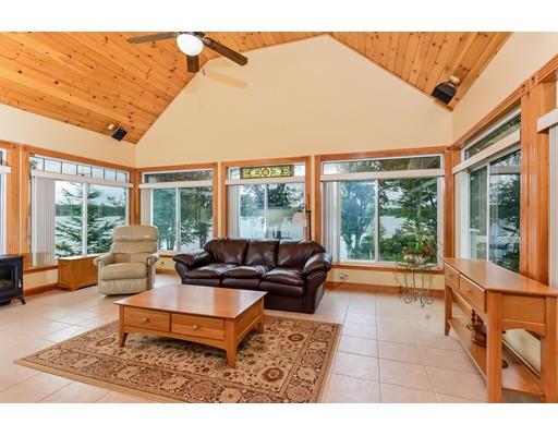 50 Flores Way, Fall River, MA 02721 photo 11