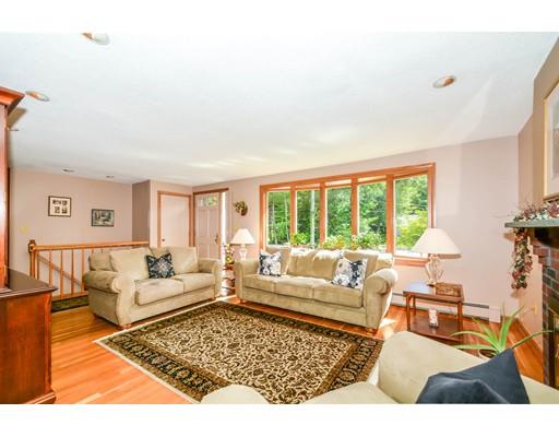 36 Colonial Dr, Reading, MA 01867 photo 3