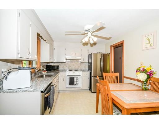 36 Colonial Dr, Reading, MA 01867 photo 8