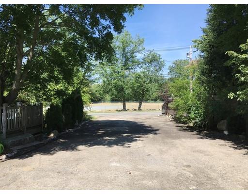 142 Elm St W, Raynham, MA 02767 photo 4