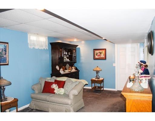 16 Bernard St, Chicopee, MA 01013 photo 13