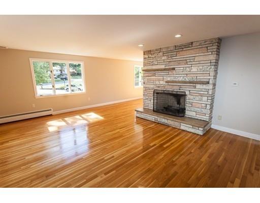 52 Ledge Rd, Waltham, MA 02452 photo 3