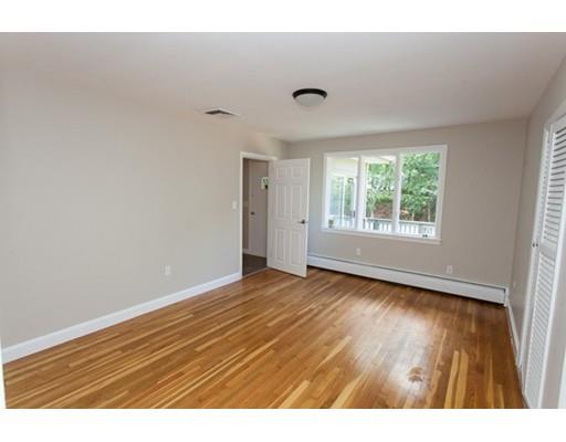 52 Ledge Rd, Waltham, MA 02452 photo 9