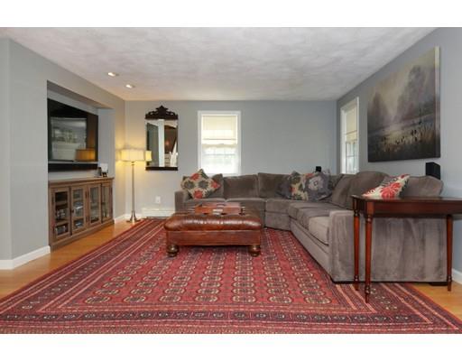 92 Conant St, Beverly, MA 01915 photo 7