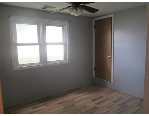 1 Oak Tree Ln, Webster, MA 01570 photo 25