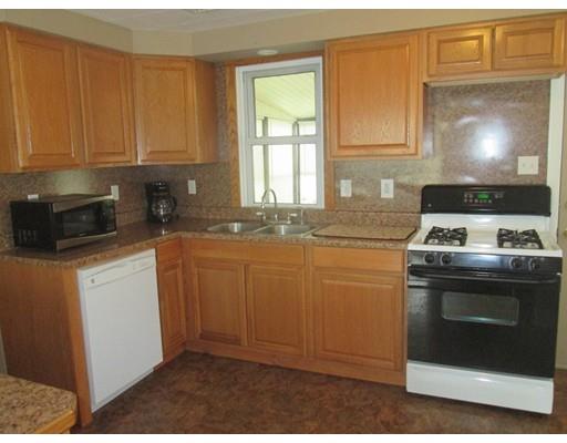 1 Oak Tree Ln, Webster, MA 01570 photo 9