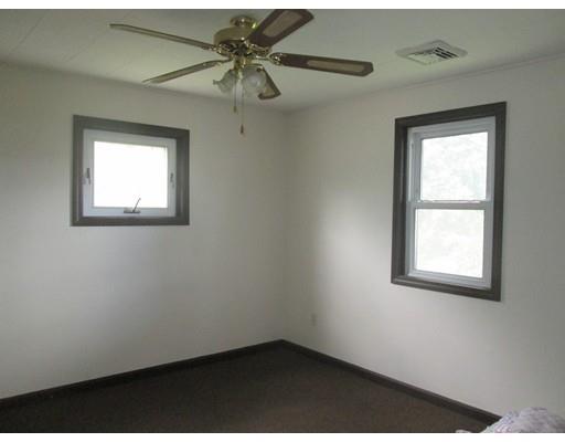 1 Oak Tree Ln, Webster, MA 01570 photo 24