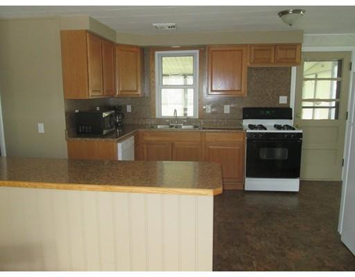1 Oak Tree Ln, Webster, MA 01570 photo 8
