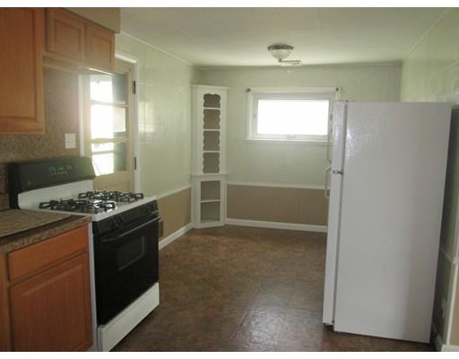 1 Oak Tree Ln, Webster, MA 01570 photo 10