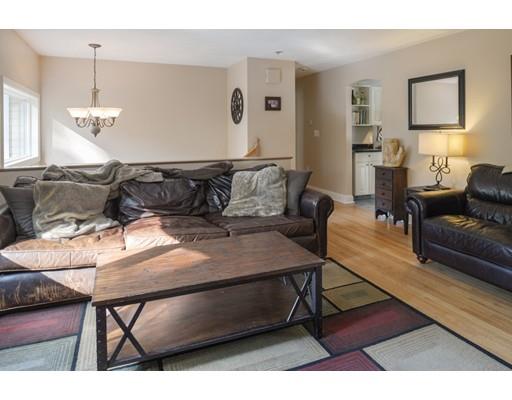 20 Pew Ave, Gloucester, MA 01930 photo 4