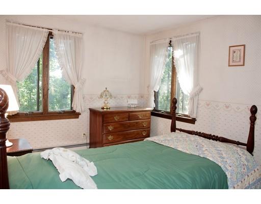 76 North St, Danvers, MA 01923 photo 8
