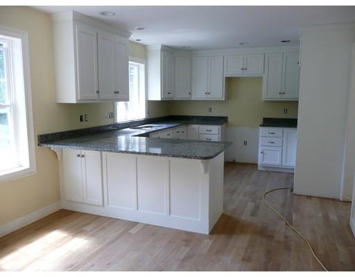 116 Lowell St, Reading, MA 01867 photo 2