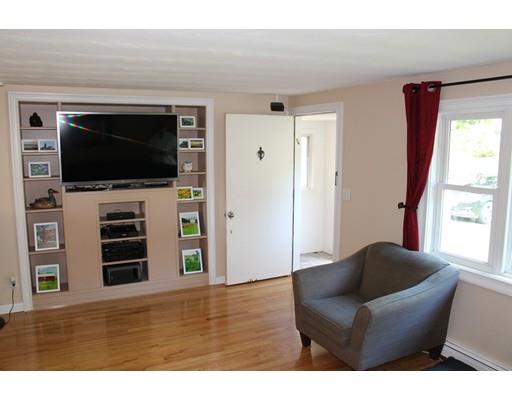  35 Donna Rd, Framingham, MA 01701 photo 5