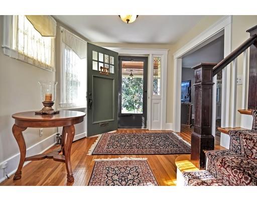 76 Birchland Ave, Springfield, MA 01119 photo 12