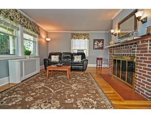 76 Birchland Ave, Springfield, MA 01119 photo 13