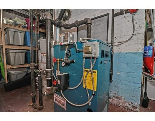 76 Birchland Ave, Springfield, MA 01119 photo 30