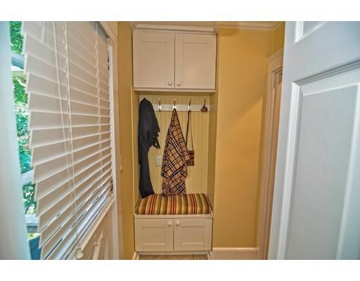 76 Birchland Ave, Springfield, MA 01119 photo 20