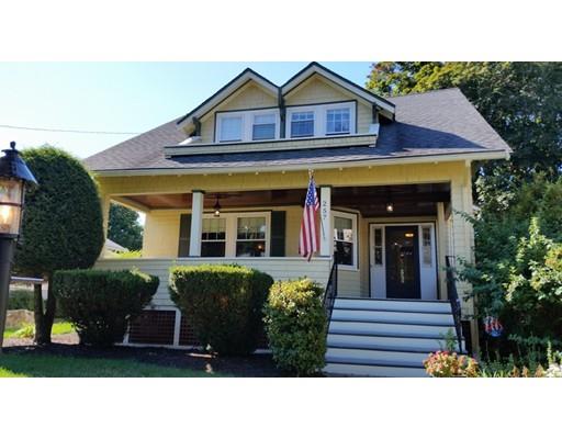 76 Birchland Ave, Springfield, MA 01119 photo 1