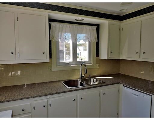 445 Reading St, Fall River, MA 02720 photo 14