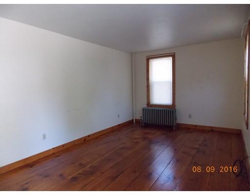 31 Walnut St, Maynard, MA 01754 photo 4