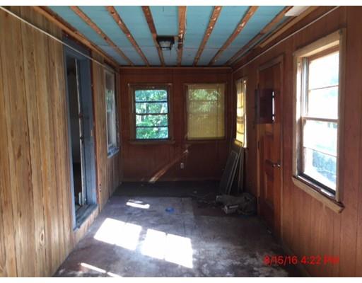 32 Pickering Rd, Blackstone, MA 01504 photo 10