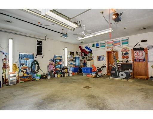 35 Bates Ave, Worcester, MA 01605 photo 27