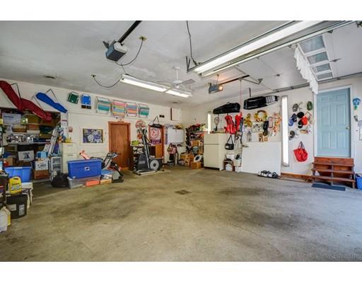 35 Bates Ave, Worcester, MA 01605 photo 28