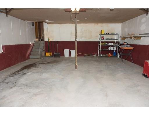 8 Emery St, Worcester, MA 01604 photo 21