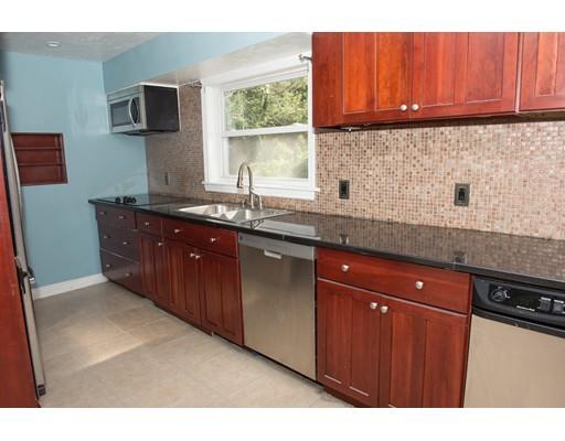 8 Emery St, Worcester, MA 01604 photo 5