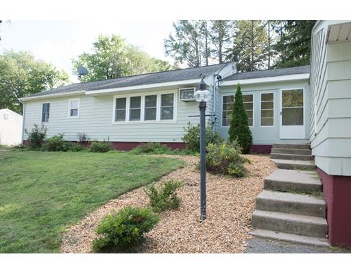 8 Emery St, Worcester, MA 01604 photo 3