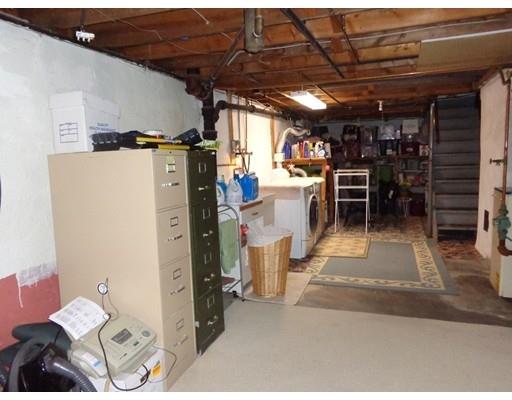98 Talbot Rd, Springfield, MA 01119 photo 15