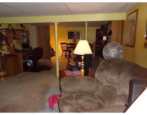 98 Talbot Rd, Springfield, MA 01119 photo 13