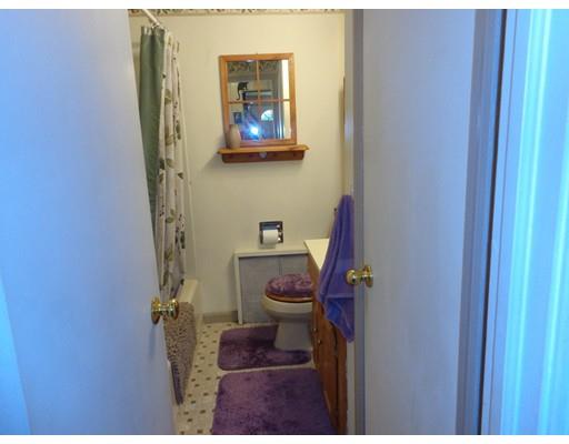 98 Talbot Rd, Springfield, MA 01119 photo 7