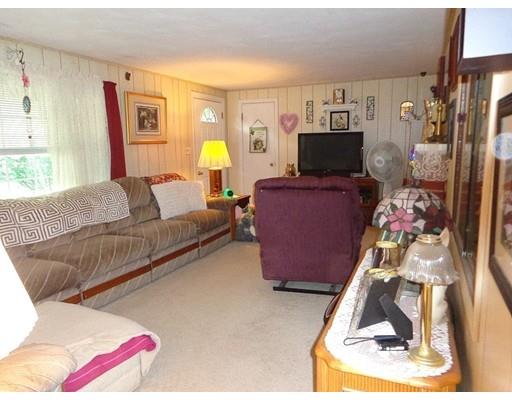 98 Talbot Rd, Springfield, MA 01119 photo 14