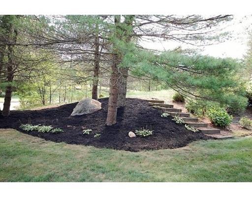 6 King Philip Path, Mendon, MA 01756 photo 5
