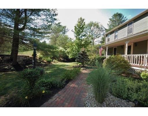 6 King Philip Path, Mendon, MA 01756 photo 4
